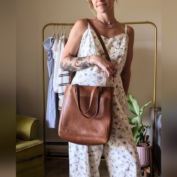 Madewell The Medium Transport Tote - Picture 3 of 10